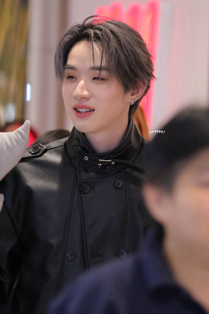 ⦚A⦚⦚m⦚⦚p⦚⦚e⦚⦚r⦚⦚e⦚ ໒꒰ྀིっ˕ -｡꒱ྀི১ tweet media