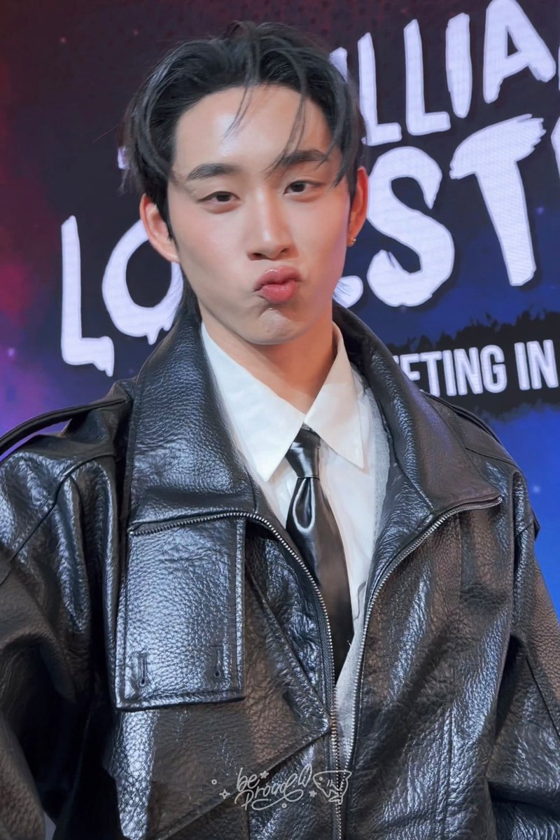 ๊ ๐ซ๐ฎ ๐ ๐ก ๐ ๐ค ๐ ๊ tweet media