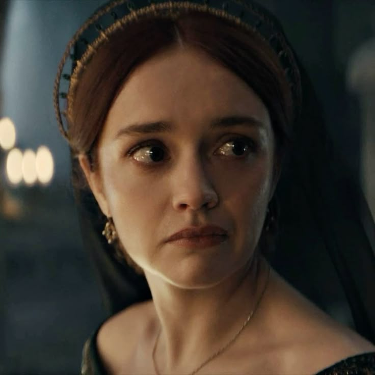 опівнічниця tweet media