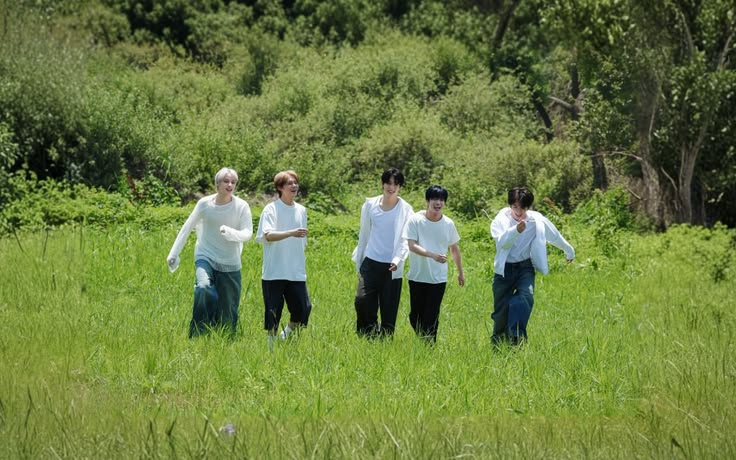 𝐈𝐑𝐈𝐗, 𝕶𝐘𝐋𝐄 tweet media