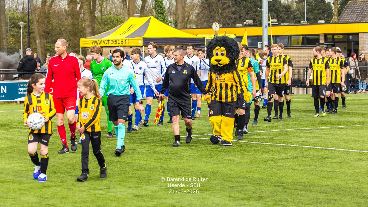 v.v. S.E.H. ⚽️ tweet media