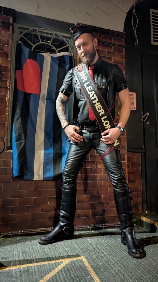 LondonLeatherMen tweet media