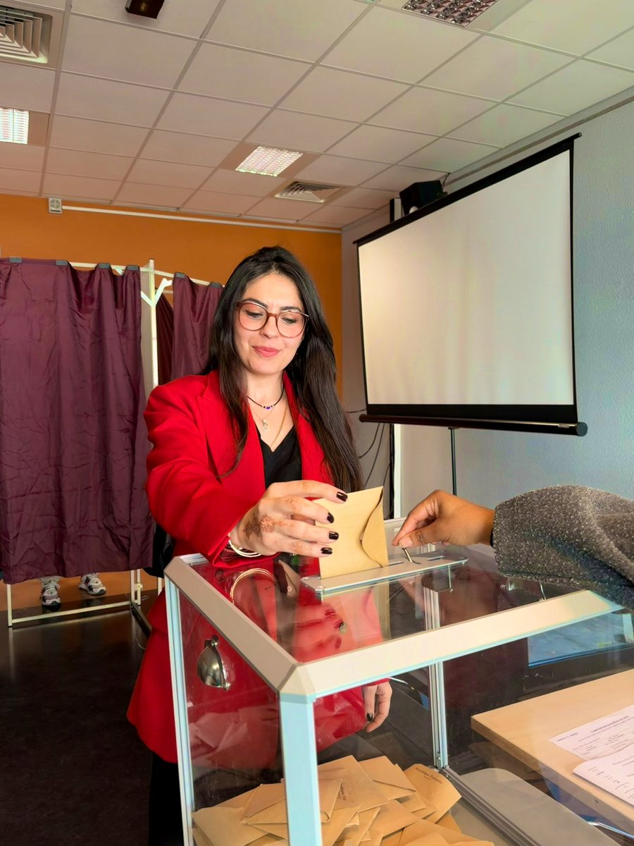 Alice Elvan Çelik tweet media