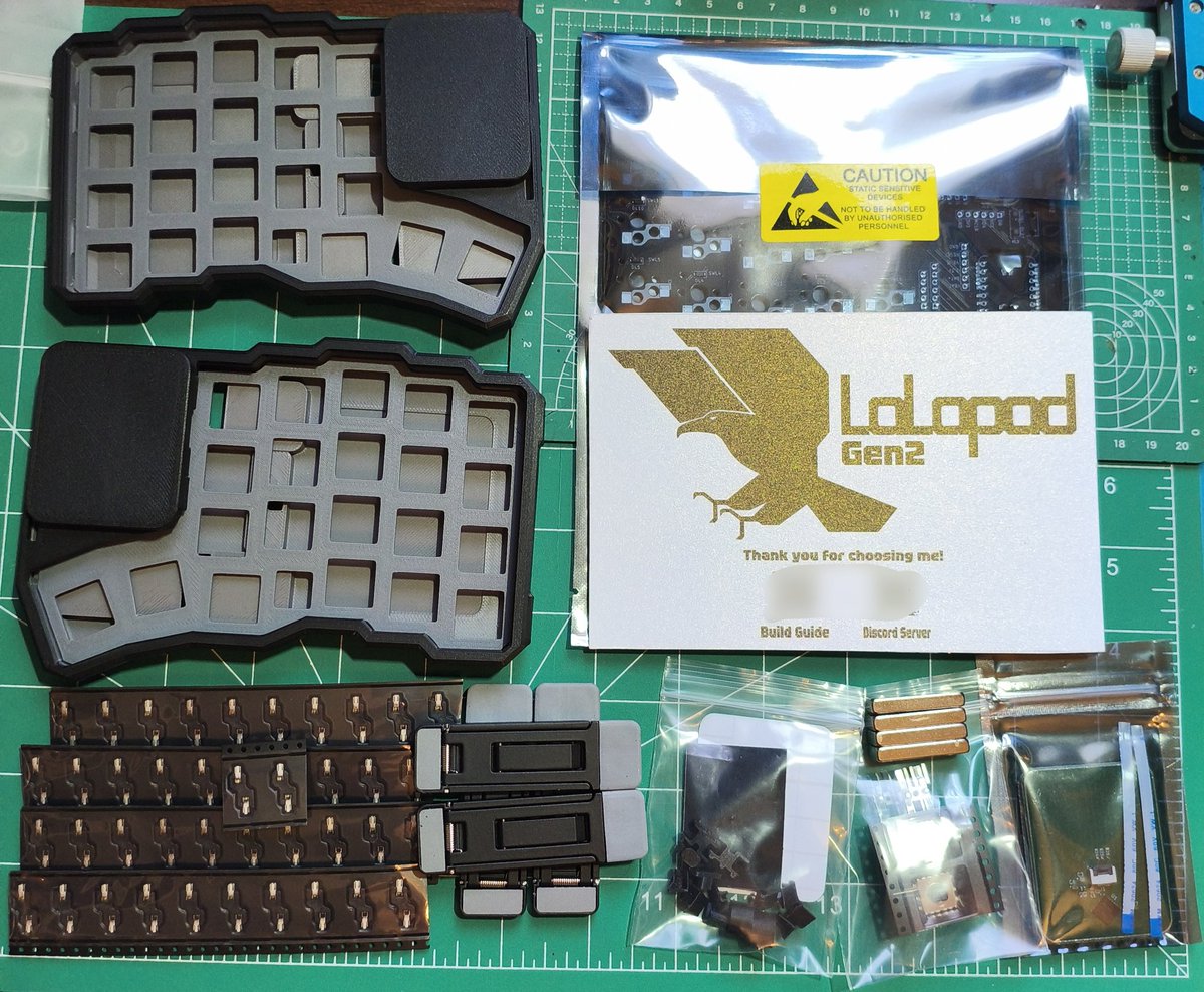 ShiniNet tweet media