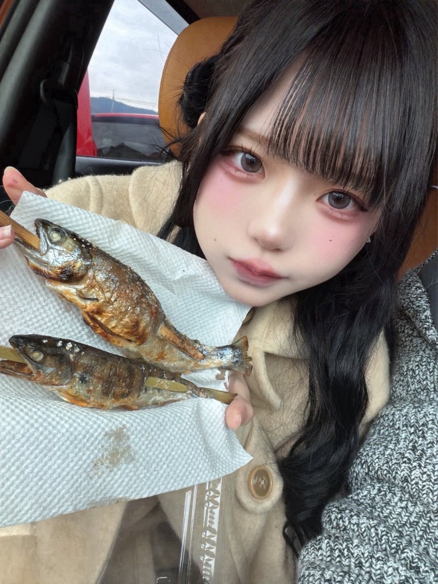 責任ノガレ明美 tweet media