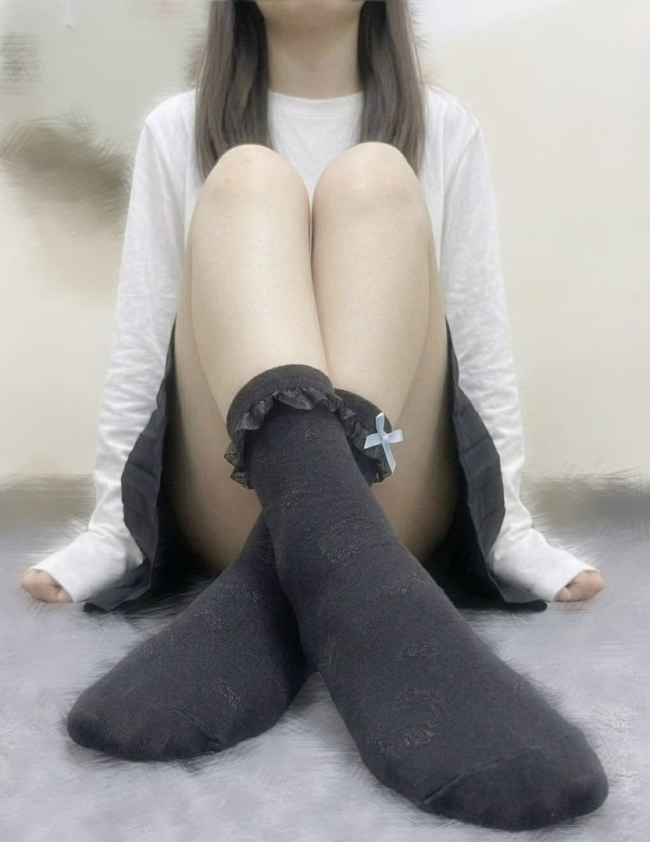 よる🌙 tweet media