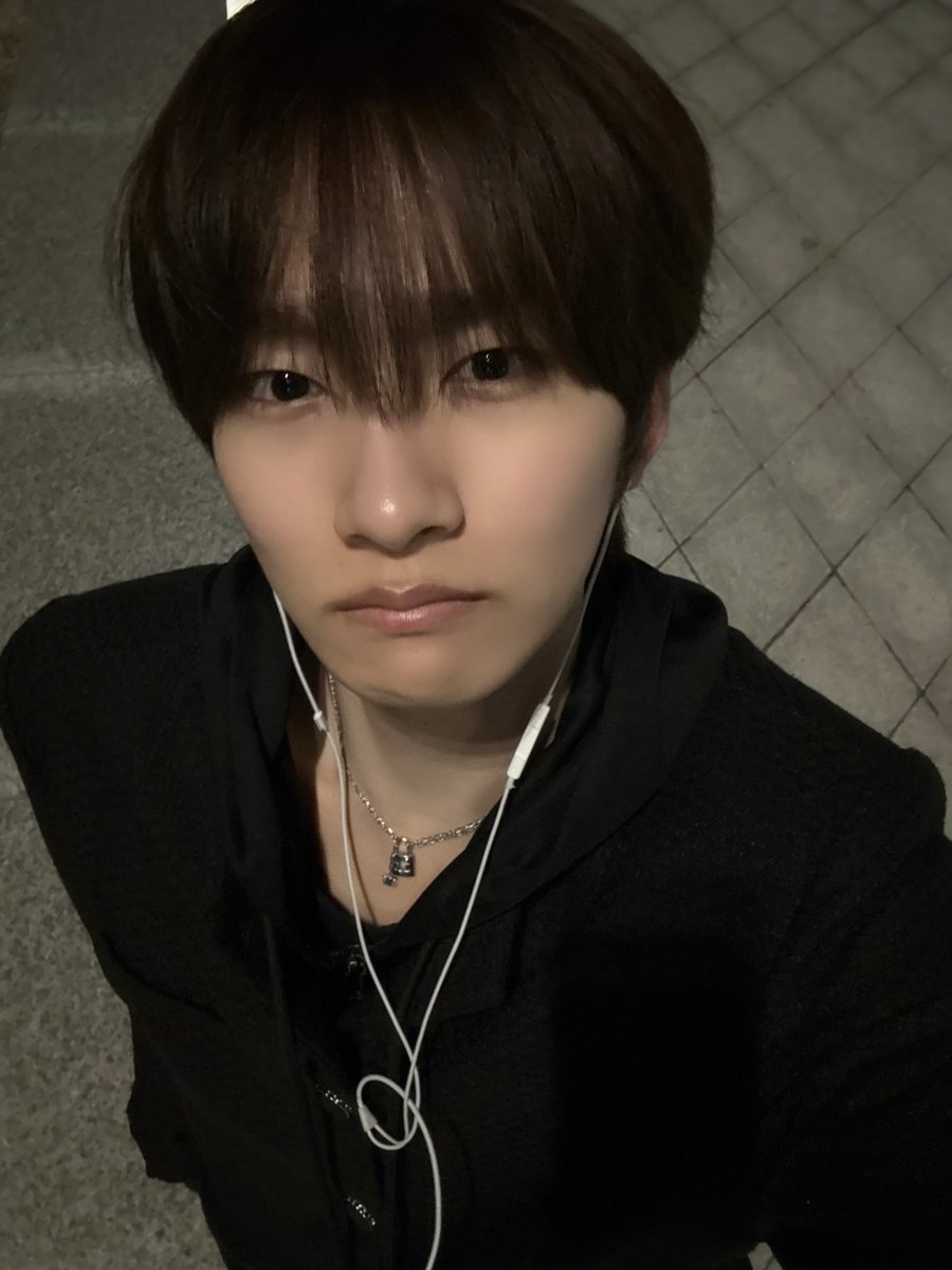 날이 좋네☀️

#EPEX #이펙스 #JEFF #제프 #젶프프