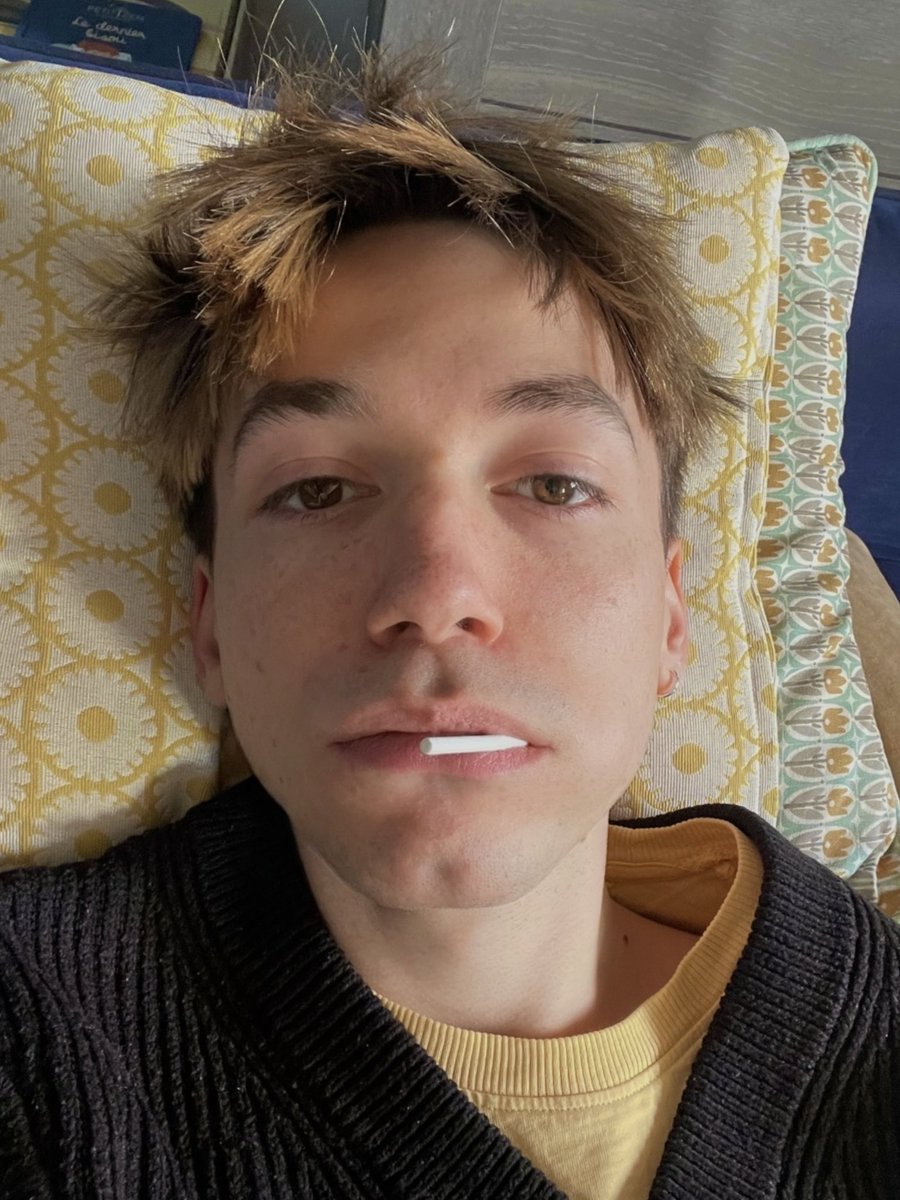 hennissement tweet media