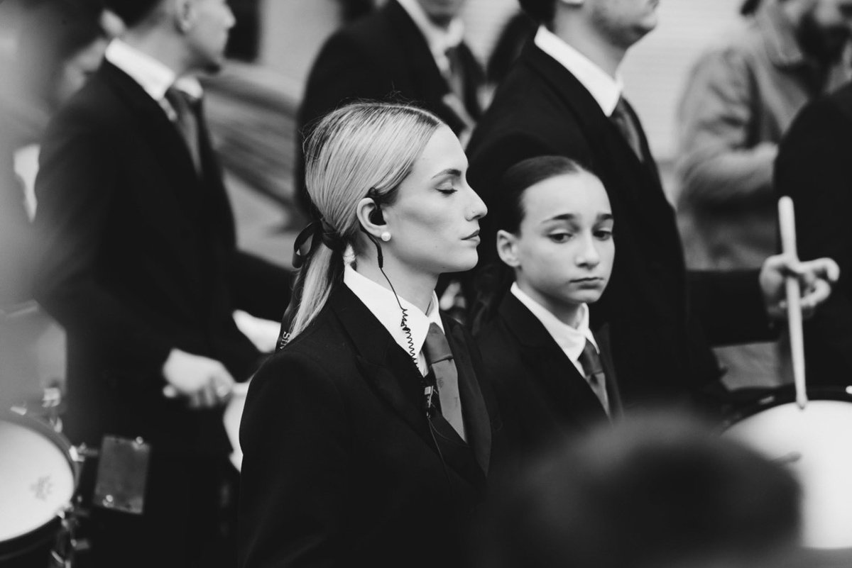 hinojosa ☆ tweet media