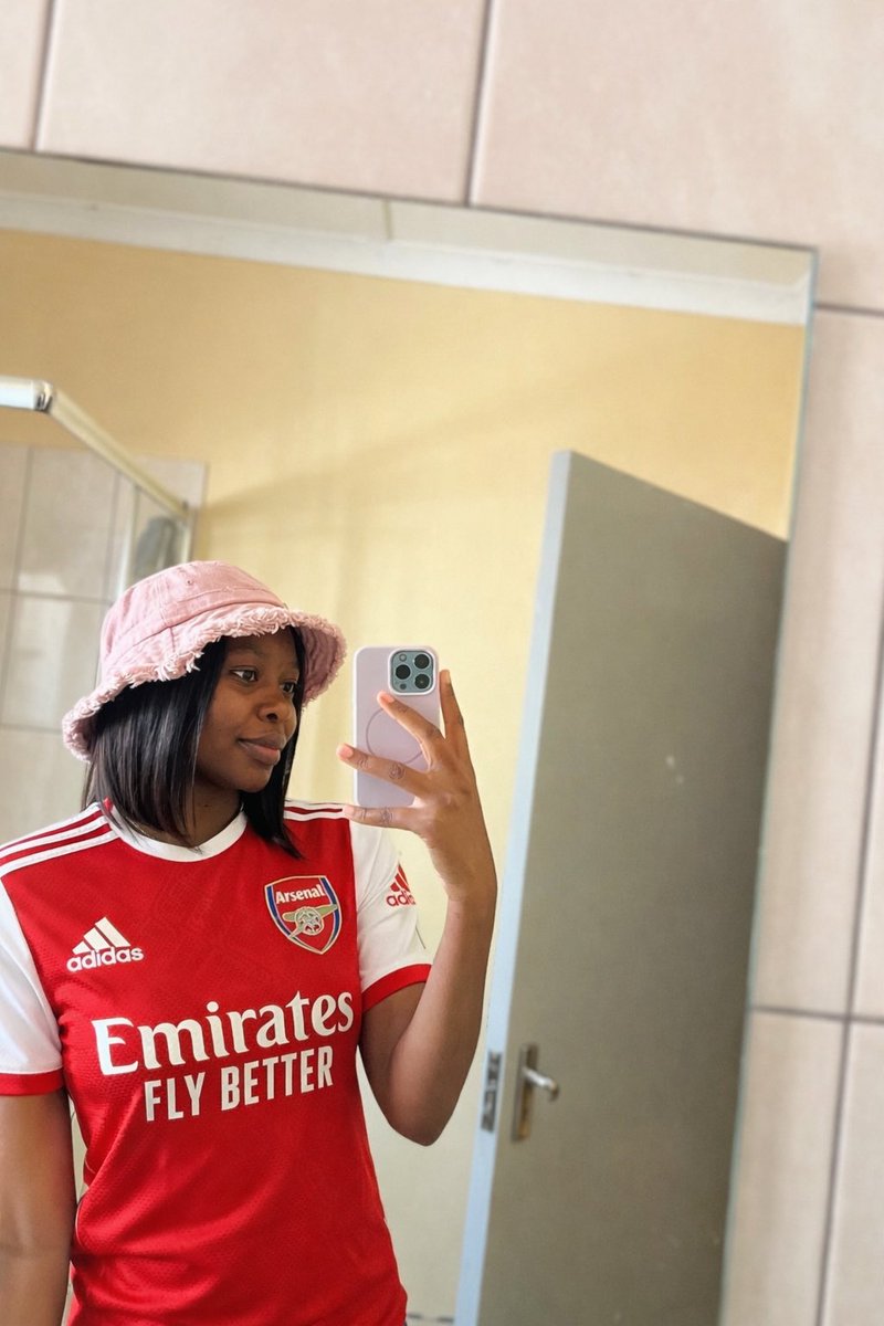 🧚🏿‍♀️ tweet media