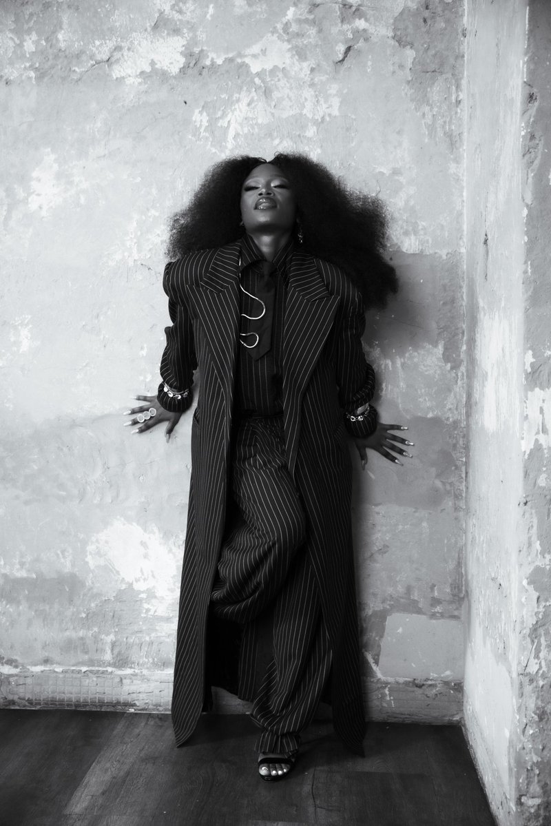 ZOË MODIGA tweet media