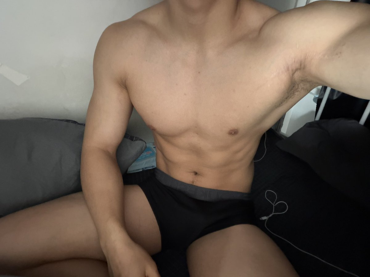 极品大牛至男神宝宝 tweet media