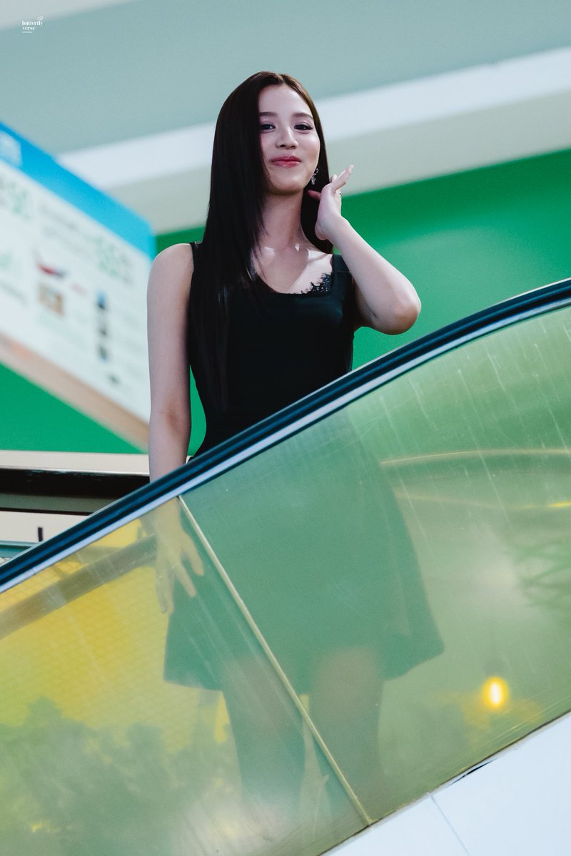 𝐛𝐮𝐭𝐭𝐞𝐫𝐟𝐥𝐲𝐯𝐞𝐫𝐬𝐞⸝⸝ tweet media