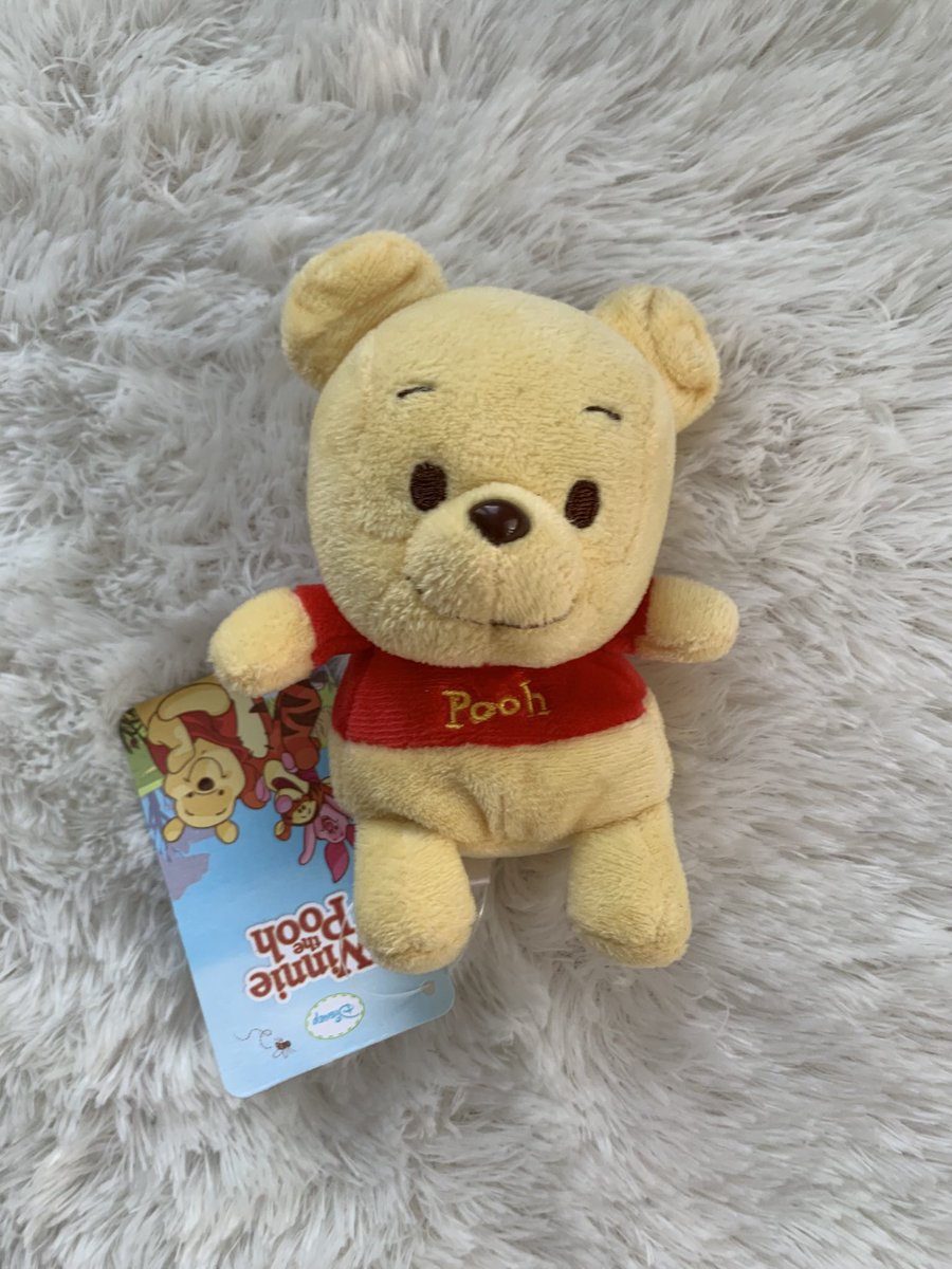 CFBookstore_'s tweet photo. 🌼ตุ๊กตา Winnie the Pooh. มือสอง สภาพดี มีป้ายห้อย
🌱ขนาด : 10*14 cm.
💵Price : 120฿ 
#ตุ๊กตามือสอง #ตุ๊กตาdisney https://t.co/mYeMz9HCBx