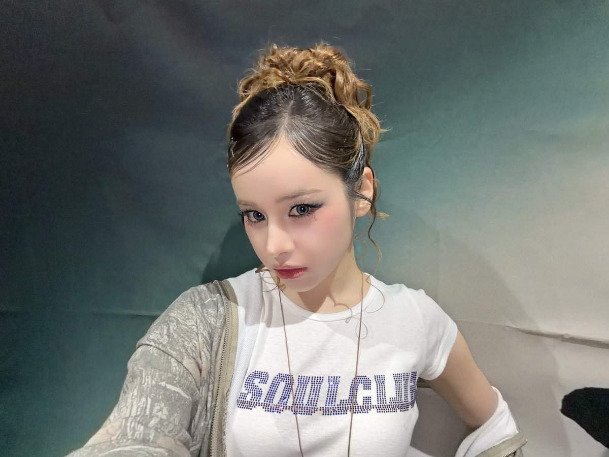 ArchiveXG tweet media