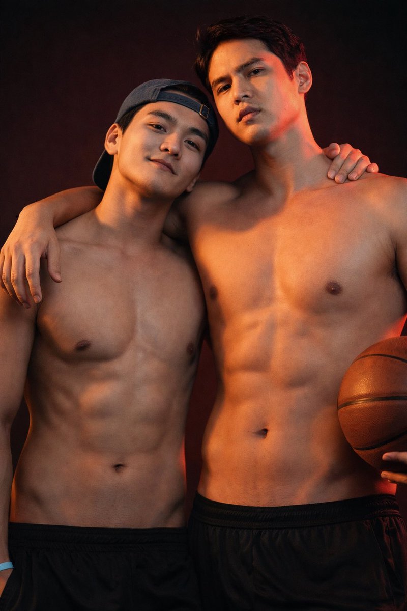 Couple Tripper tweet media