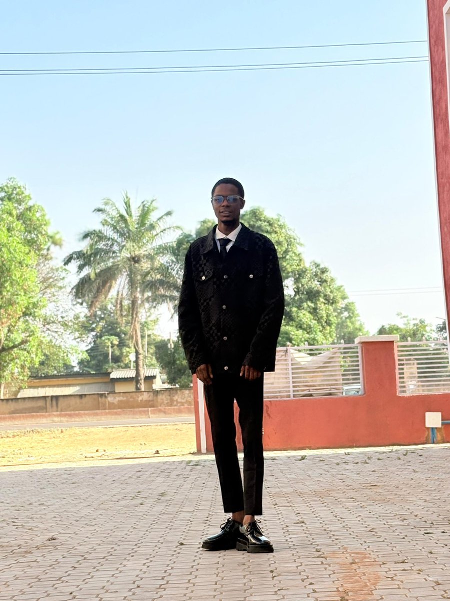 Akeem Olalekan Olorunnisola tweet media