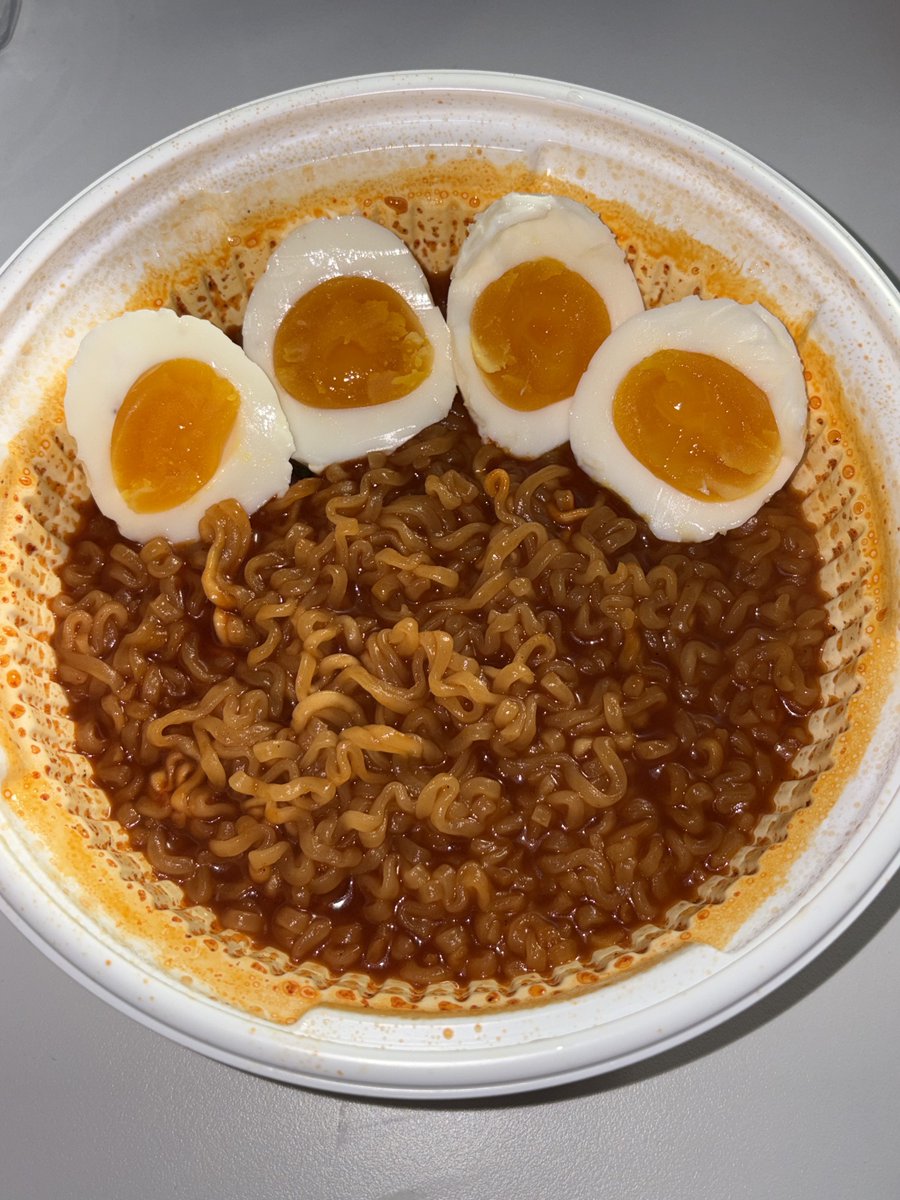 디와 식사계정 tweet media