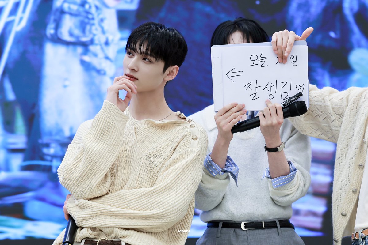 𝒎𝒂𝒓𝒔 tweet media