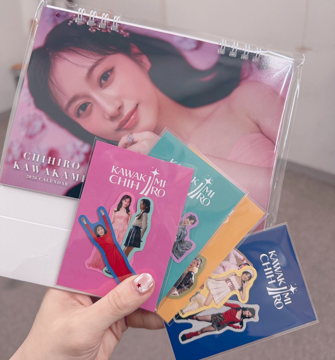 三田麻央 tweet media