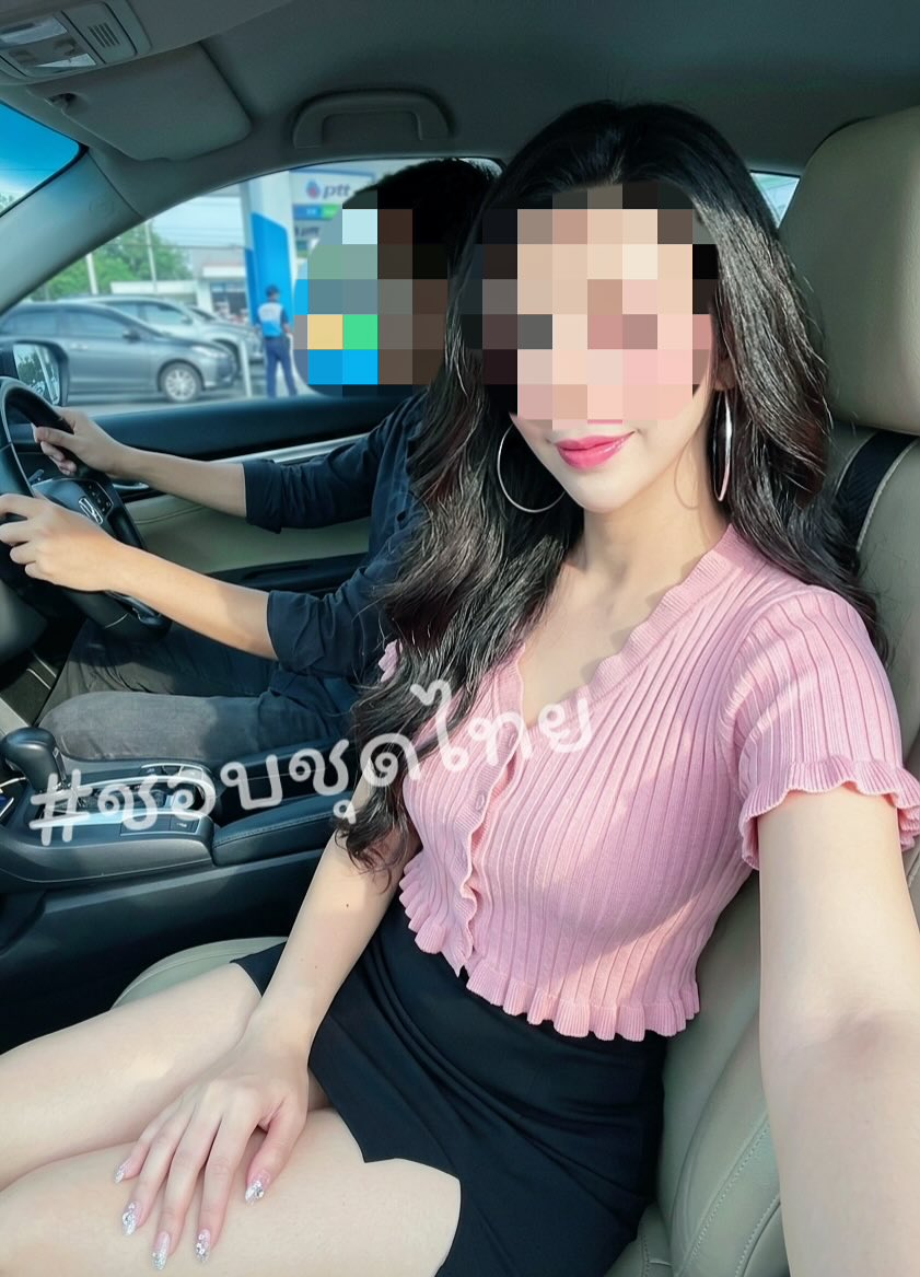 ชอบชุดไทย tweet media