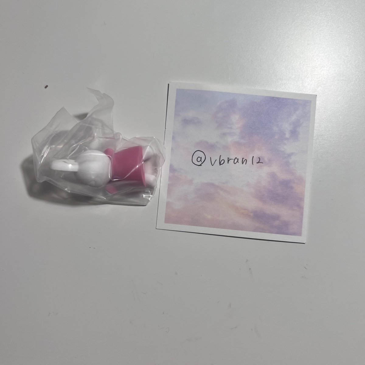 空 tweet media