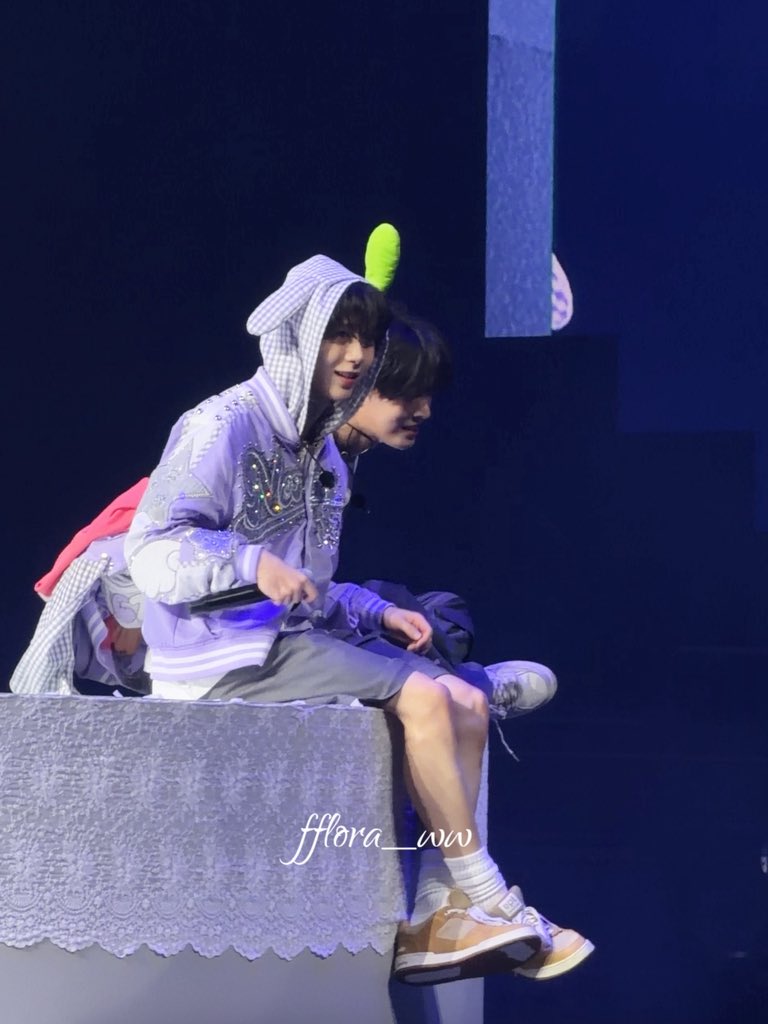 hfflo_raaa tweet media