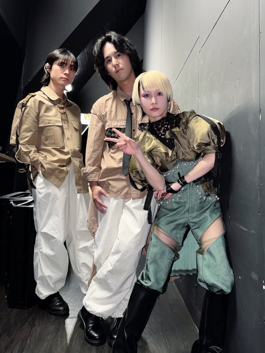 Reol れをる tweet media