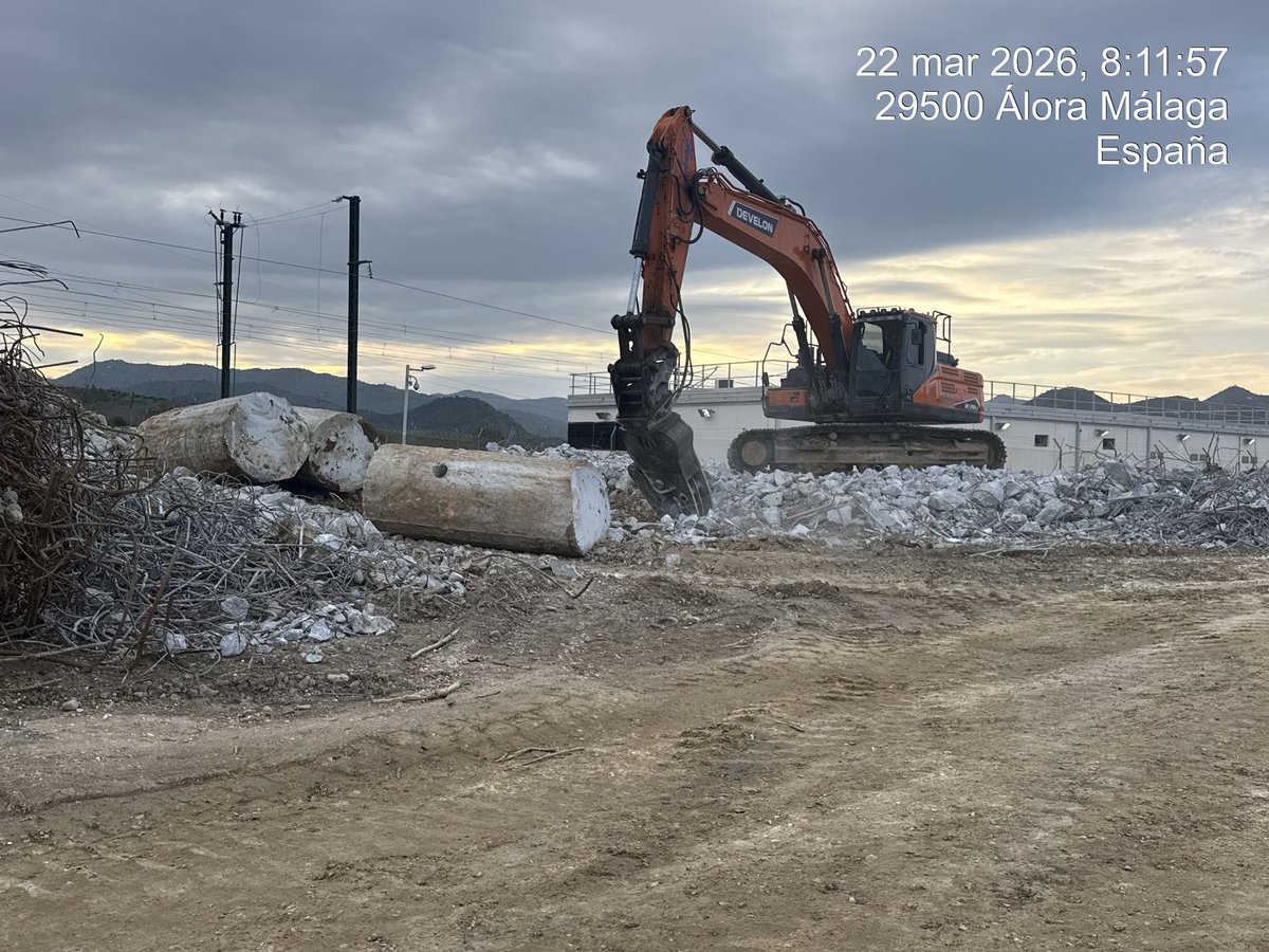 Óscar Puente tweet media