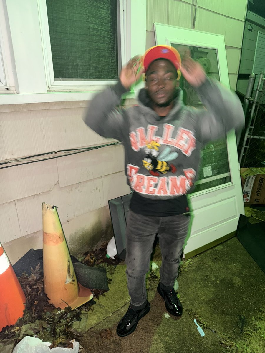 Dvass🎈 tweet media