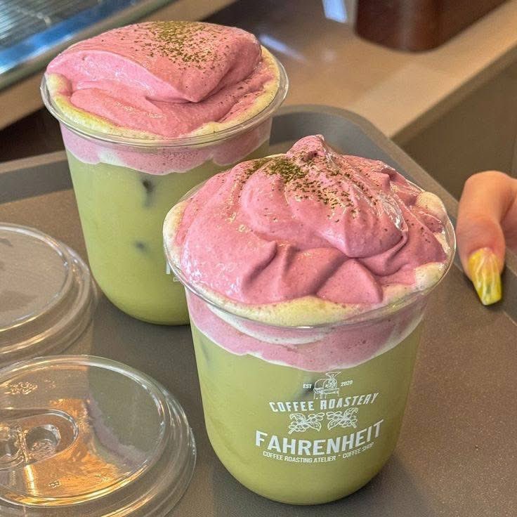 •☆• tweet media