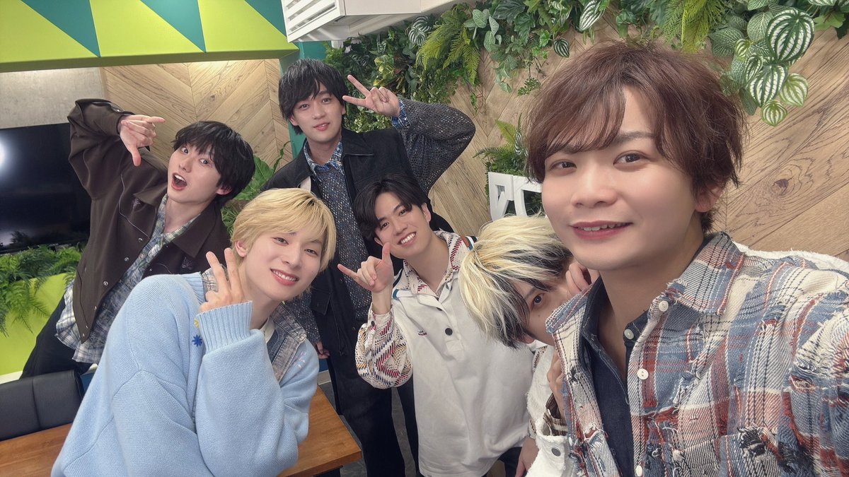 DaikiPrt's tweet image. #IXIS💐
デビューミニアルバム『Roots of』
発売記念イベント&amp;amp;インターネットサイン会
ありがとうございました！
今日一日を通して皆さんの声を直に聞き、沢山の勇気をいただきました✨
キラフェスや今後の活動で感謝の気持ちをお返しできればと思います😉
これからもよろしくお願いしますっ
#kiramune