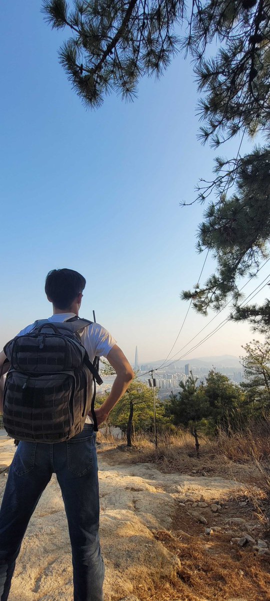 HiyomiChan tweet media