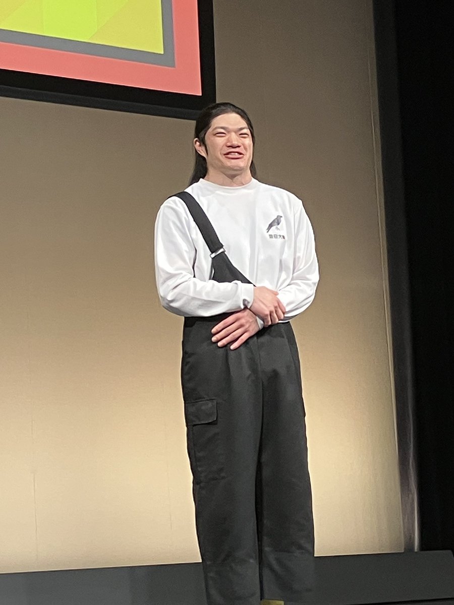 サトカ tweet media