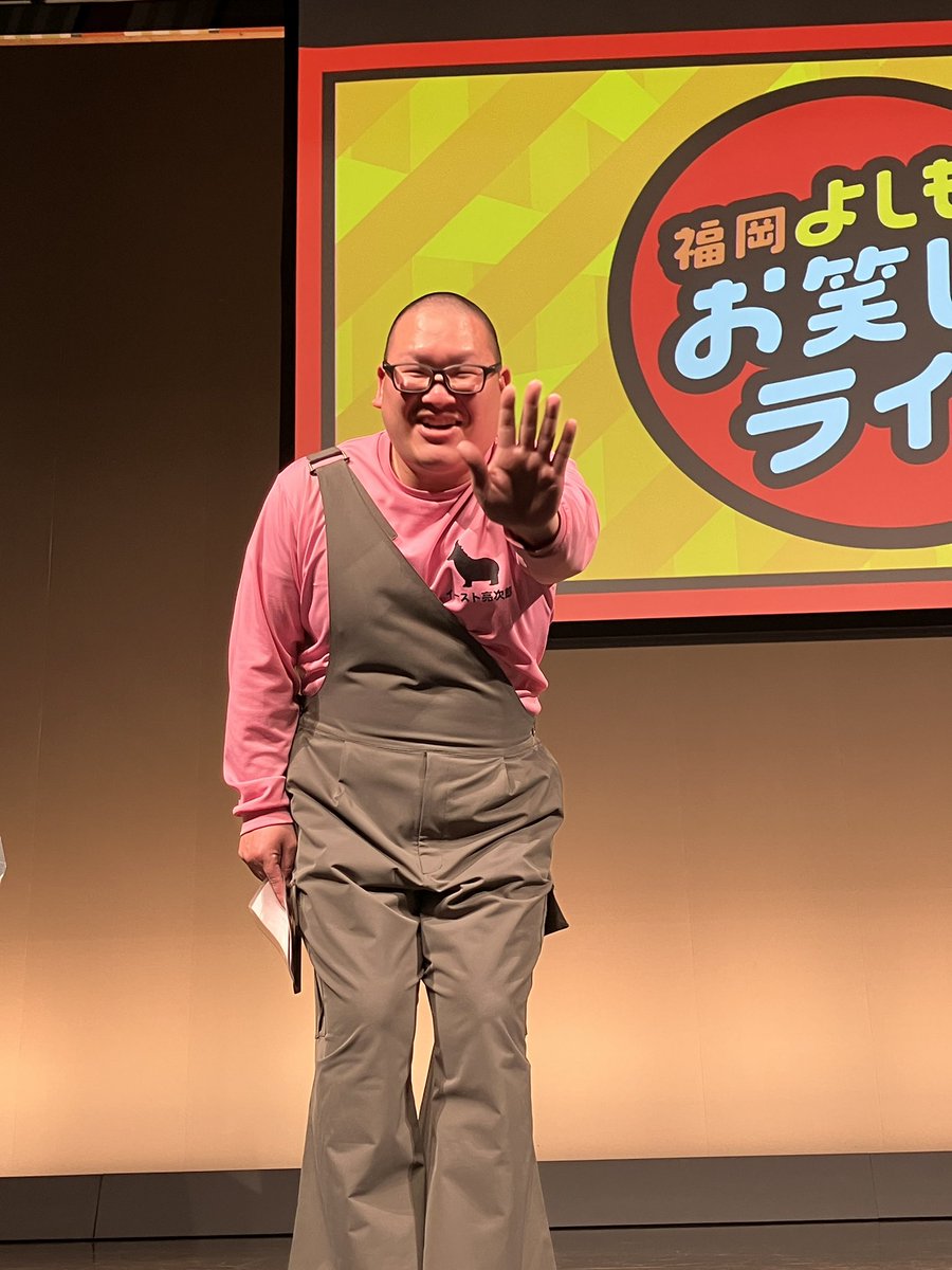 サトカ tweet media