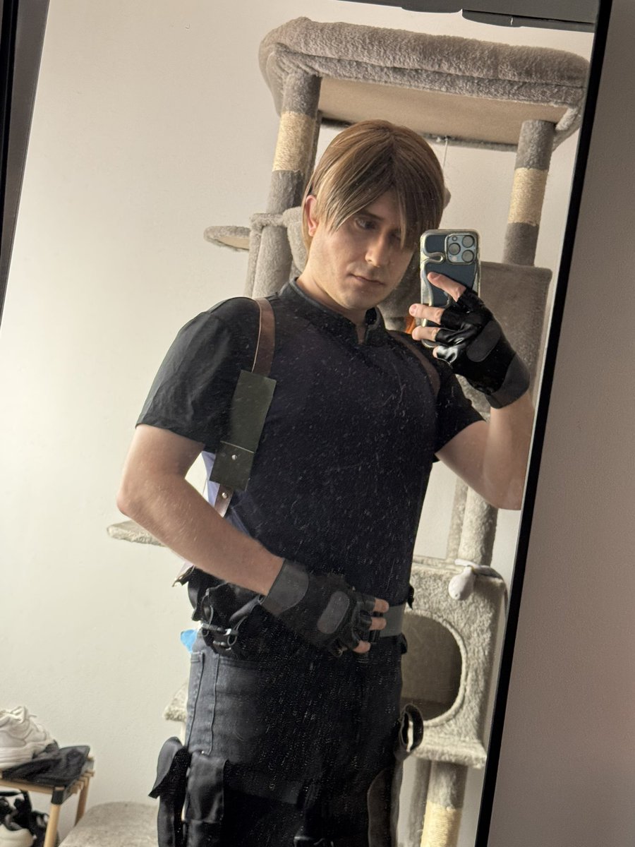 James_Rocket🌹kirtashCross tweet media