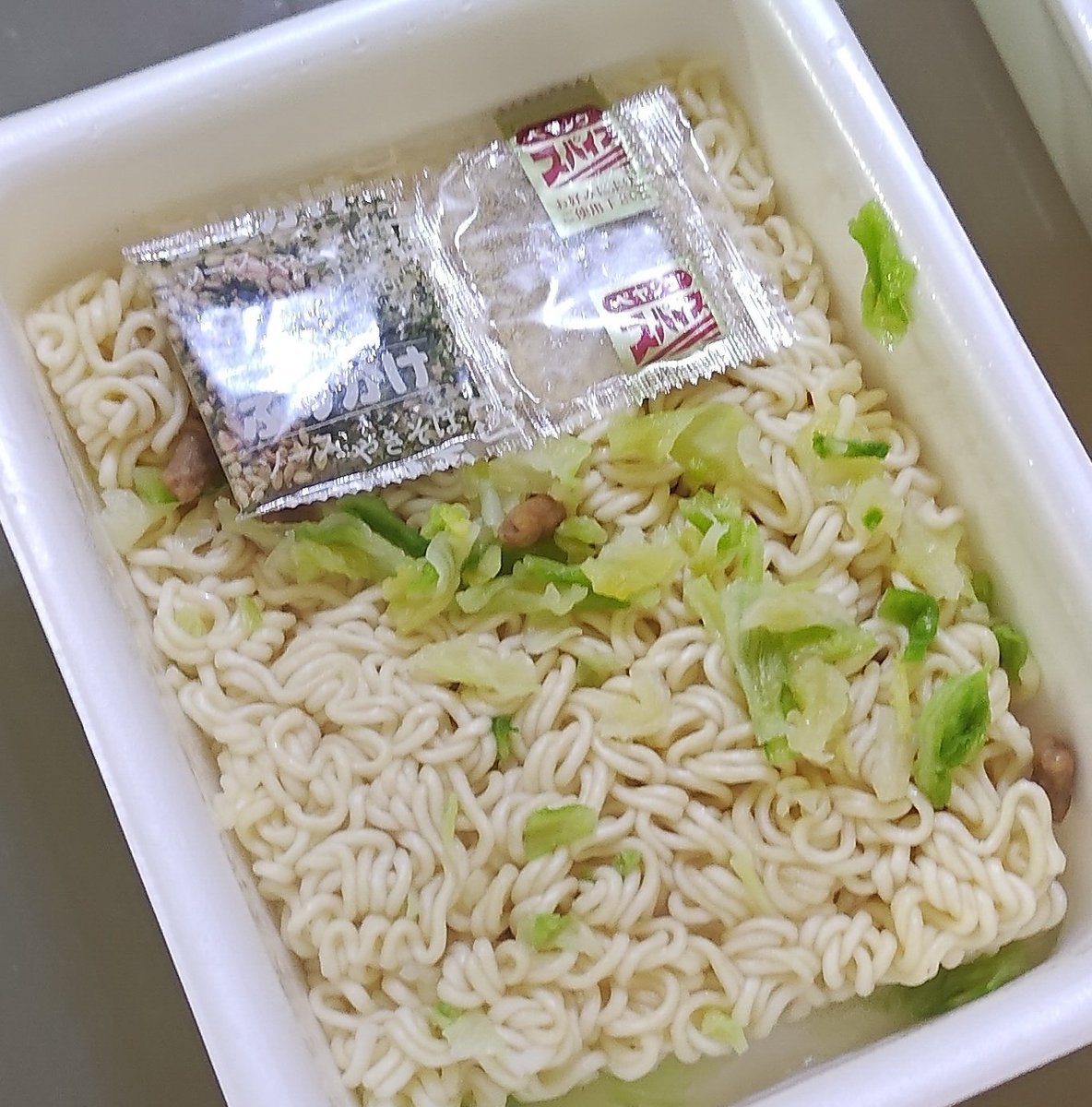 メトのサブ tweet media