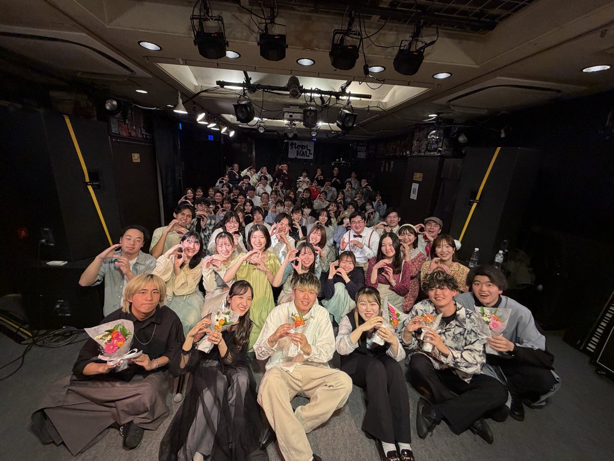encolor__ss's tweet photo. encolor lastlive 『TWILIGHT』🌠
終演しました！！

ご来場いただいた皆様、
ありがとうございました！！

これまでencolorを応援してくださった全ての皆様に感謝申し上げます😭✨️

またいつか、どこかでお会いしましょう🪙 https://t.co/0mtCk2UKDq