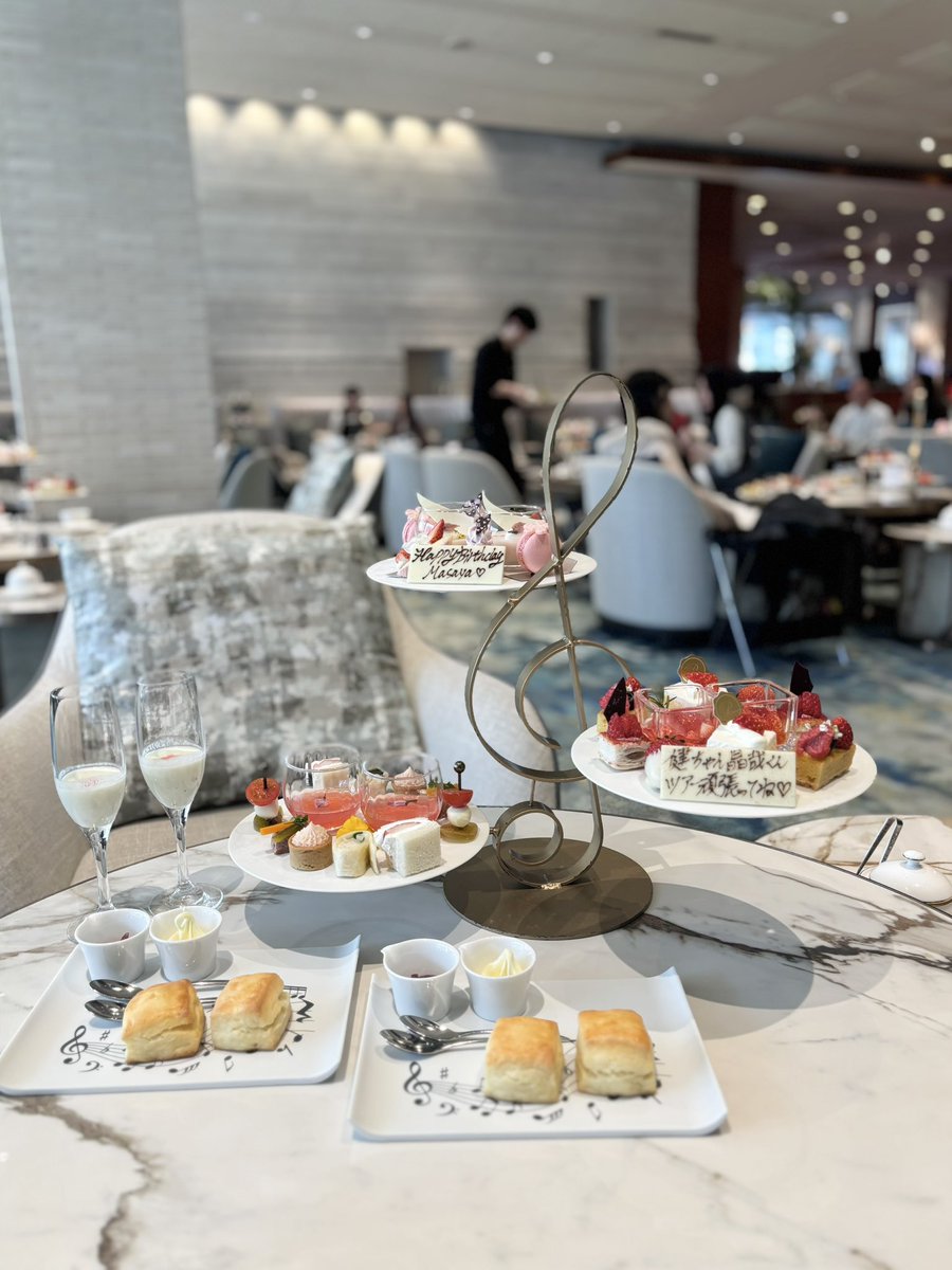 ℳ.💚✨ tweet media