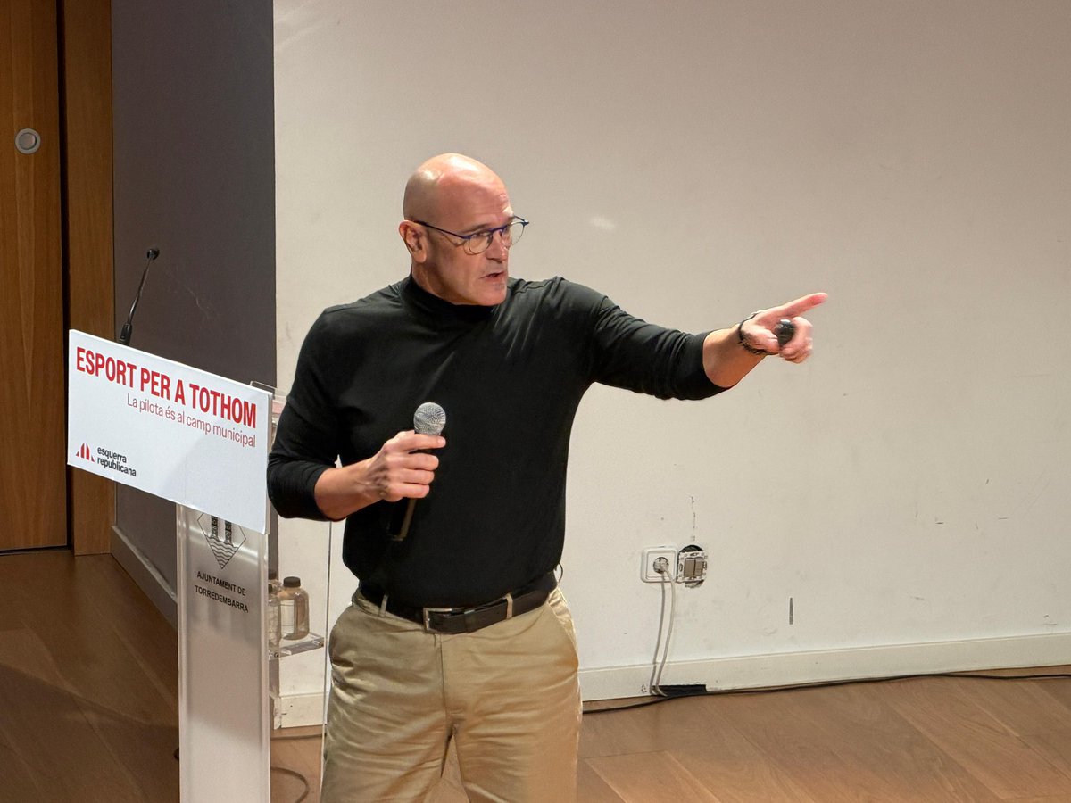 Carlos R. Escuredo tweet media