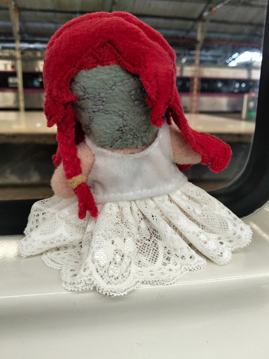 ion 🌼 comms open tweet media