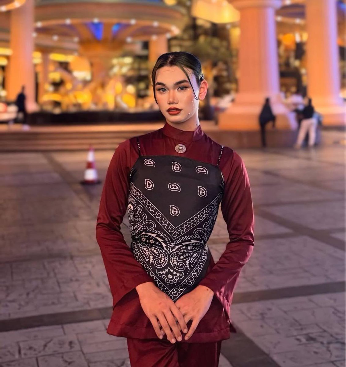 Toh Puan Ronggeng tweet media