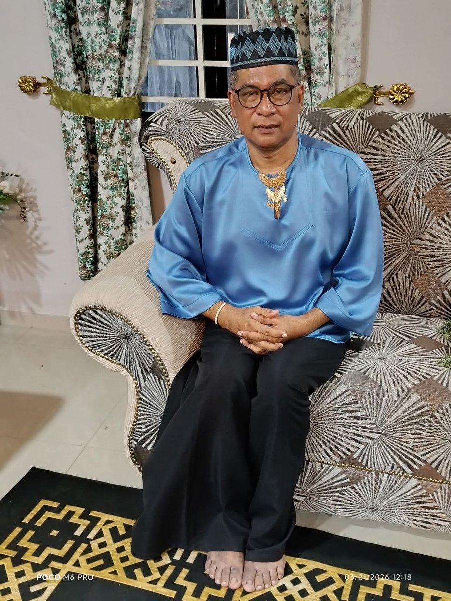 Toh Puan Ronggeng tweet media