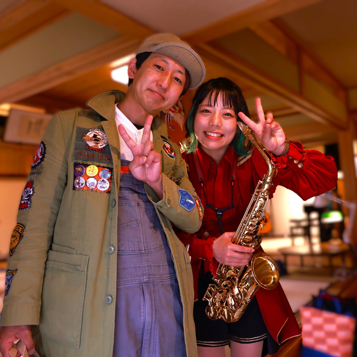 和空間meet…sコモドクラッチ
(ミコアポコさんとパフォーマ-CHIKIさん)
3/22㈰ 1040GALLERY
最後にお二人からサプライズな嬉しい報告が！！
これからも応援します　マサ
#コモドクラッチ
#ミコアポコ
#CHIKI
#1040GALLERY