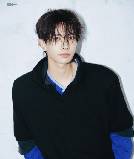 About Music tweet media