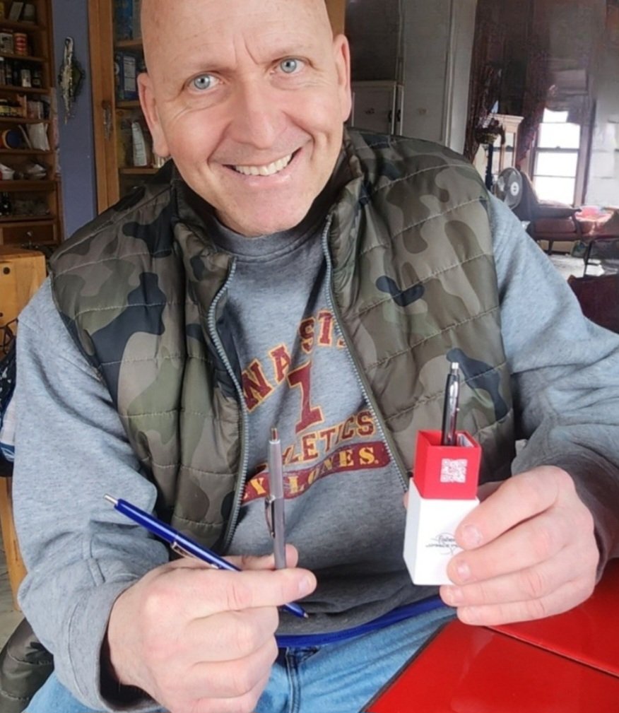 donna_mccance's tweet image. Happy Birthday to my best guy ❤️ 🥳 and #1 fan of @FisherPenCo!  The shuttle pen makes a great birthday gift for my special #scribe.  🖊

Happy birthday, Bobby! 
😘🎂🎁
