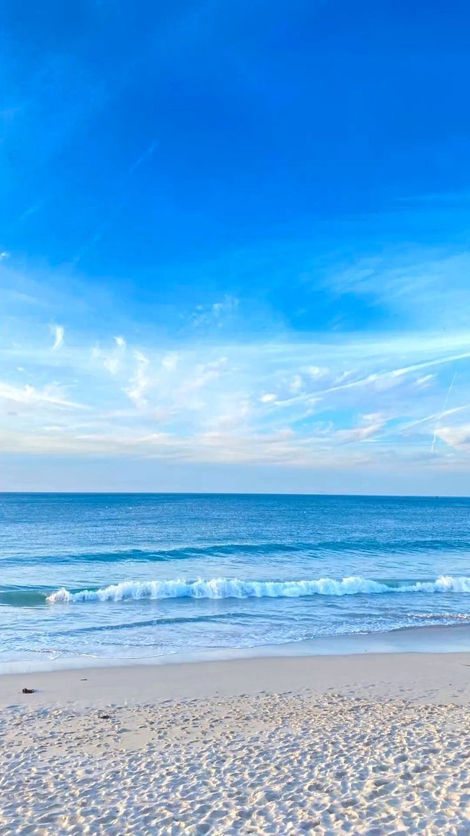 Waves Aesthetic tweet media