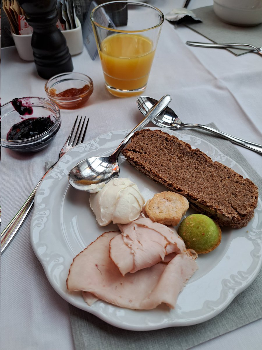 Kimsey Lane🇨🇭🇦🇷 tweet media