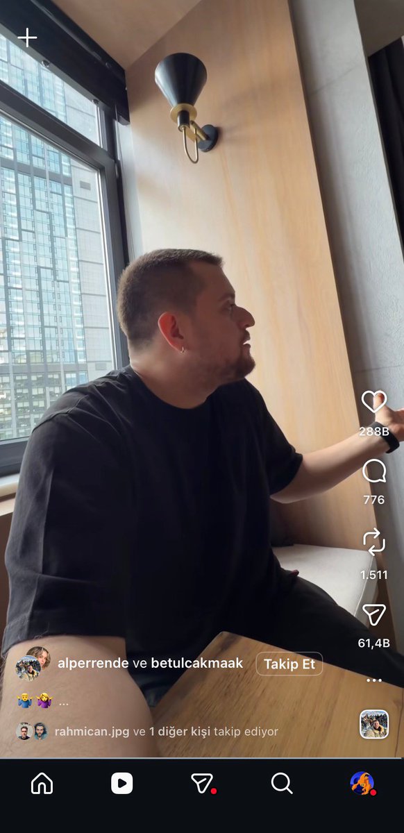 ardardav tweet media