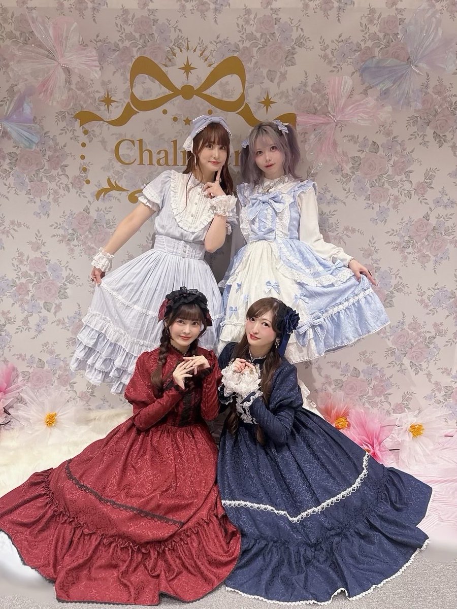 Chalmiereラフォーレ原宿店さま
💐リニューアルレセパに...🥂✨️

愛野えり氏、くる実氏、百合園みちる氏と行ってきたよ〜𝓽𝓱𝓪𝓷𝓴𝓼🤍໒꒱· ﾟ